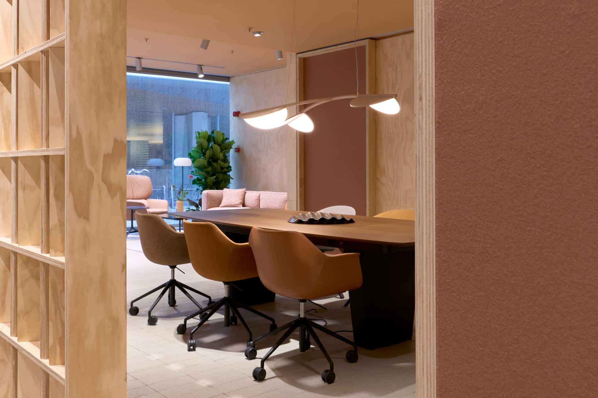 andreu_world_milan_showroom_7 edit